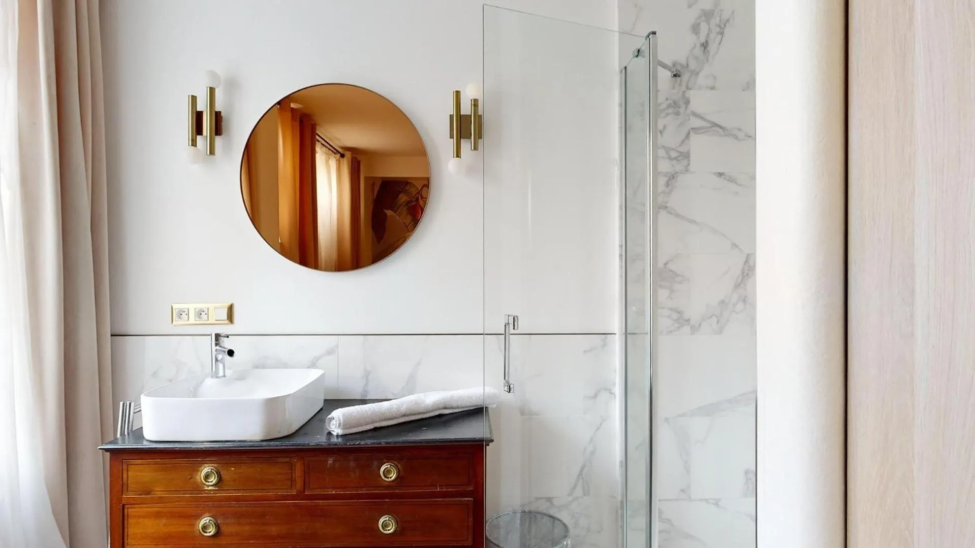 Bluestay 115 - Superbe Appartement A Paris